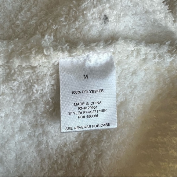 Lover So Soft Sherpa Sweater - Medium - Picture 6 of 6